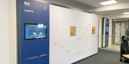 BKS Showroom Vernetzte Welten
Interaktiver Informationsbereich mit Türmodellen