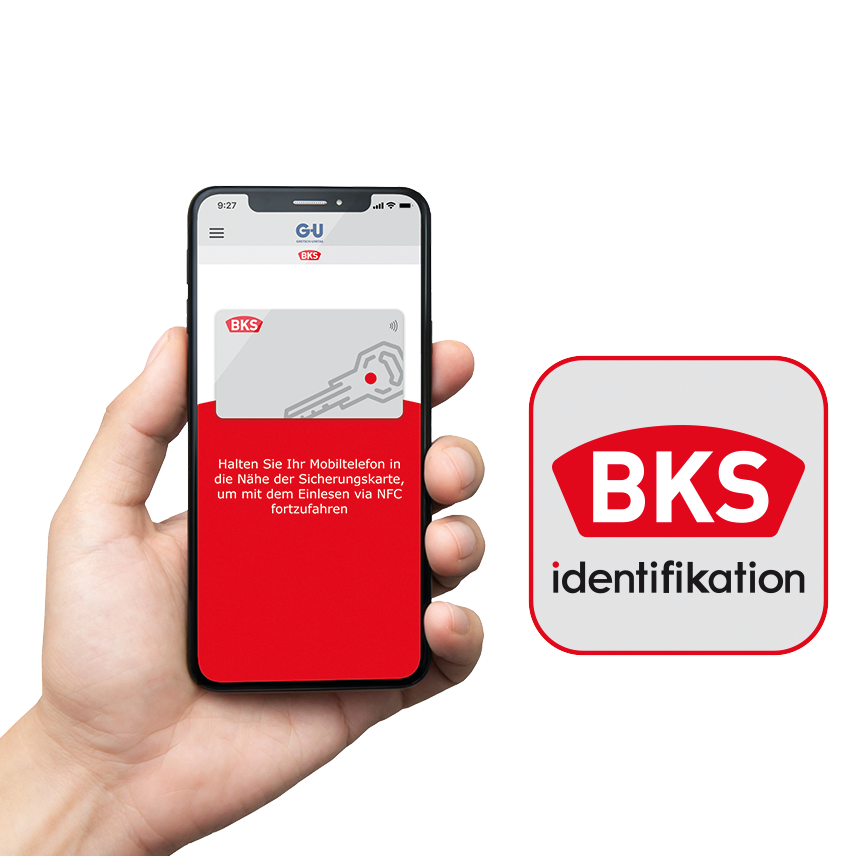 Hand hält Smartphone – Anzeige App BKS identifikation